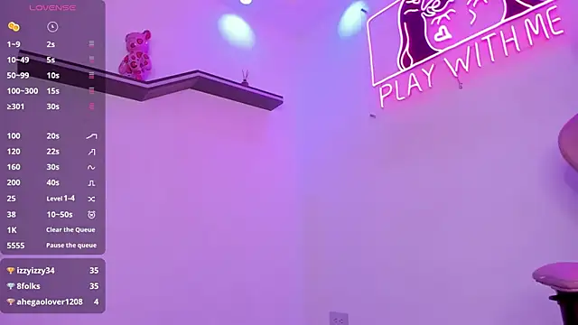 MilaHal  online show from December 8, 11:40 pm