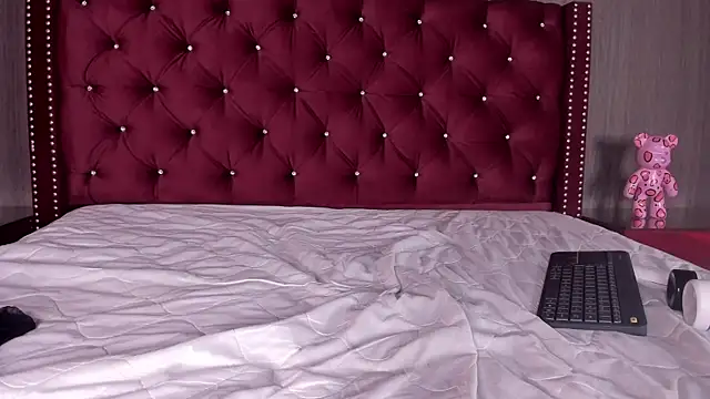 MilaHal  online show from December 23, 12:35 am