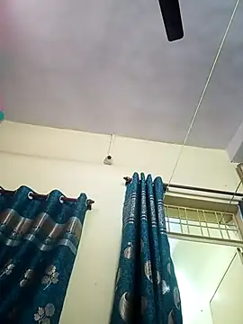 heenage online show from October 12, 7:51 am