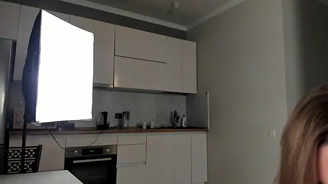 Snapshot of Emma_Flin chatting on November 4, 11:20 am Emma Flin online show from November 4, 11:20 am