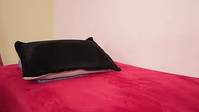 Snapshot of freddsexxx chatting on January 20, 2:57 pm freddsexxx online show from January 20, 2:57 pm