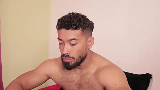 Snapshot of freddsexxx chatting on January 25, 3:52 pm freddsexxx online show from January 25, 3:52 pm