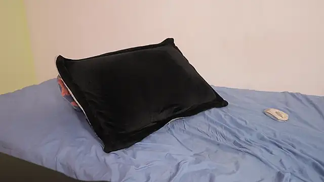 Snapshot of freddsexxx chatting on March 3, 11:35 pm freddsexxx online show from March 3, 11:35 pm