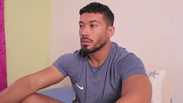 Snapshot of freddsexxx chatting on October 11, 3:10 pm freddsexxx online show from October 11, 3:10 pm