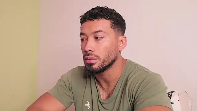 Snapshot of freddsexxx chatting on October 23, 1:54 pm freddsexxx online show from October 23, 1:54 pm