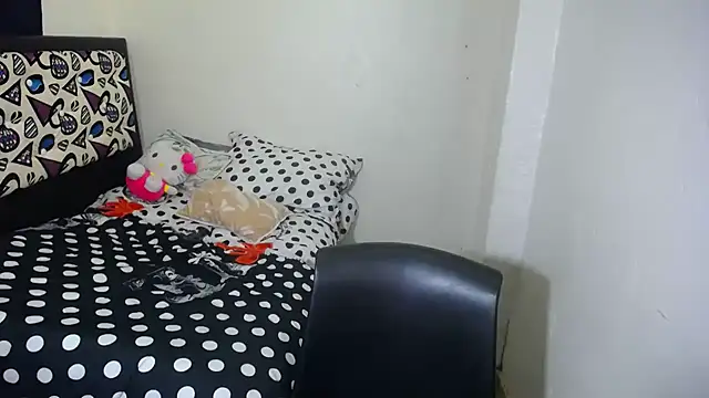 shopyymessyy online show from October 7, 4:04 pm