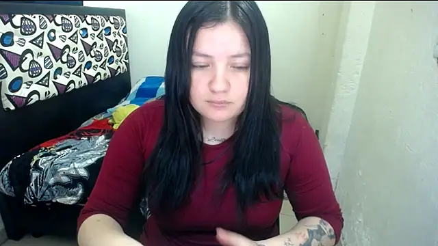 Snapshot of shopyymessyy chatting on April 20, 6:20 pm shopyymessyy online show from April 20, 6:20 pm