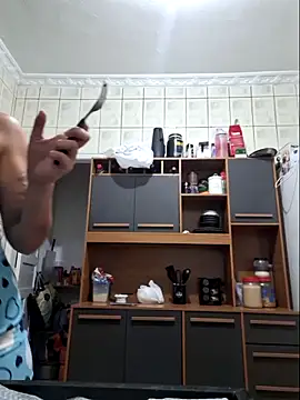 Snapshot of luuhcat09 chatting on October 4, 2:31 am luuhcat09 online show from October 4, 2:31 am