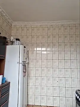 Snapshot of luuhcat09 chatting on October 11, 12:04 pm luuhcat09 online show from October 11, 12:04 pm