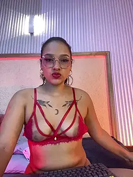 EMILYY FOXY online show from June 11, 7:12 pm