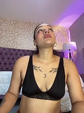 EMILYY FOXY online show from June 28, 6:47 pm