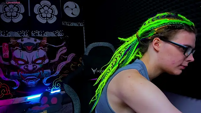 KIKI Krash online show from September 21, 10:06 am