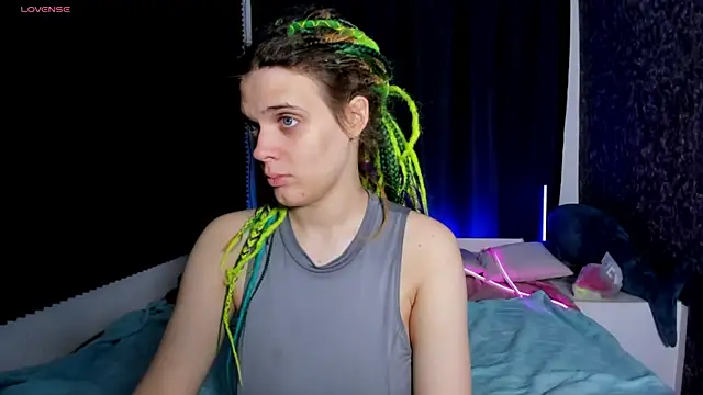 KIKI Krash online show from November 21, 10:03 am