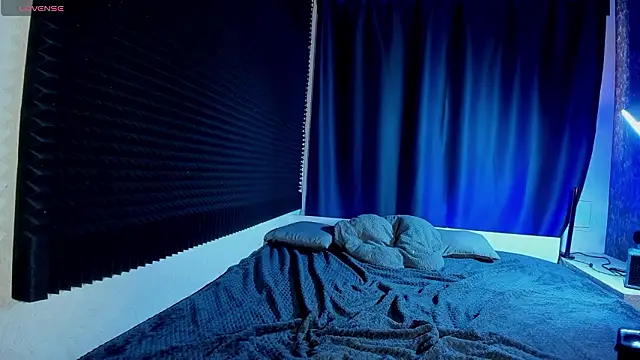 KIKI Krash online show from March 7, 10:12 am