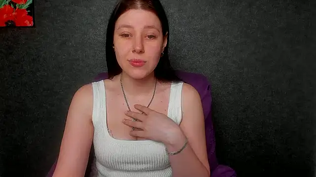 Snapshot of Sannyflover chatting on February 4, 7:18 am Sannyflover online show from February 4, 7:18 am