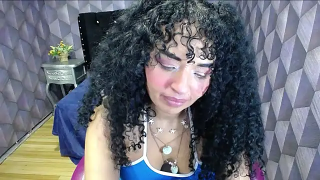 Sofiacowperx online show from January 11, 3:02 am