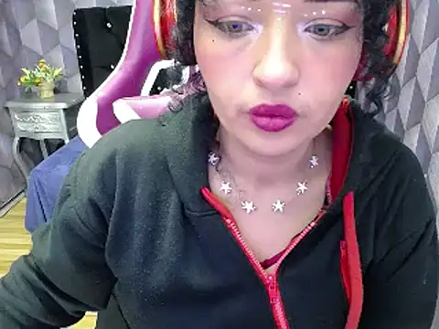 Sofiacowperx online show from January 16, 7:41 pm