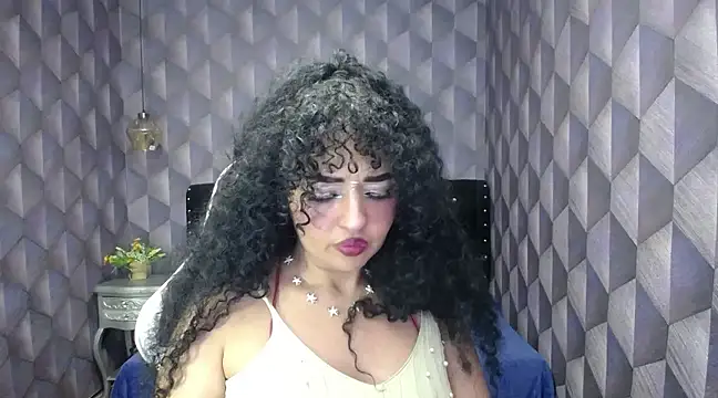 Sofiacowperx online show from January 31, 9:26 pm