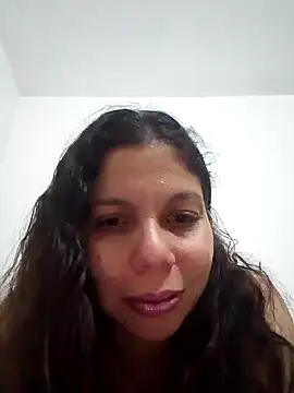 Snapshot of Carliina_Soussa chatting on January 9, 9:16 pm Carliina Soussa online show from January 9, 9:16 pm