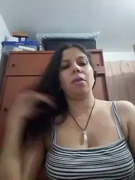 Snapshot of Carliina_Soussa chatting on January 11, 7:16 pm Carliina Soussa online show from January 11, 7:16 pm