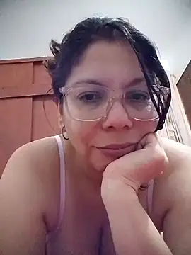 Carliina Soussa online show from May 10, 5:29 pm