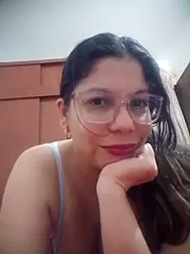 Carliina Soussa online show from June 1, 3:30 am