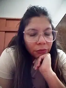 Carliina Soussa online show from June 8, 1:39 am