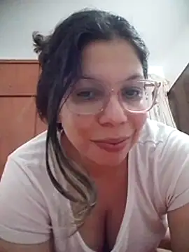 Carliina Soussa online show from June 11, 10:41 pm