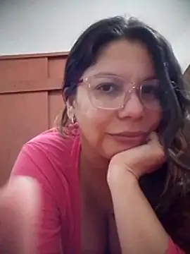 Carliina Soussa online show from June 14, 11:40 pm