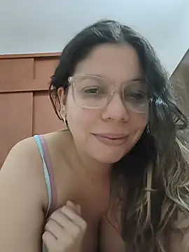Carliina Soussa online show from July 15, 2:06 am