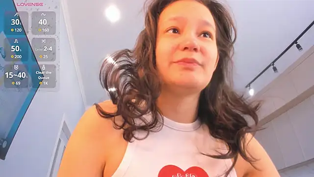 miss shine online show from March 23, 4:38 am