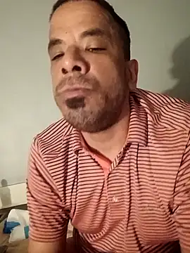 Tjskigh online show from May 28, 1:25 am