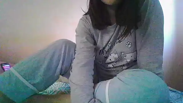 MikaKors online show from February 2, 10:24 am