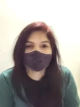 illay love online show from February 11, 5:50 pm