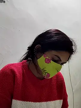 illay love online show from February 17, 4:59 pm