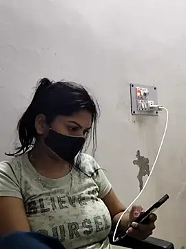 illay love online show from March 1, 2:34 pm