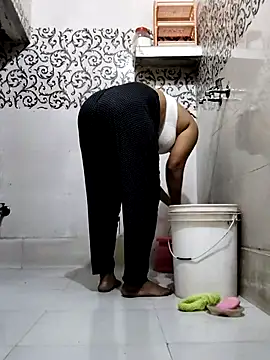 illay love online show from October 28, 6:06 am