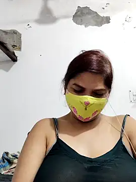 illay love online show from March 14, 6:02 pm