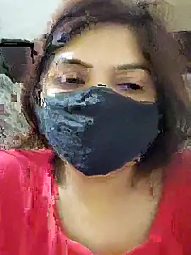 Snapshot of illay_love chatting on April 17, 2:36 am illay love online show from April 17, 2:36 am