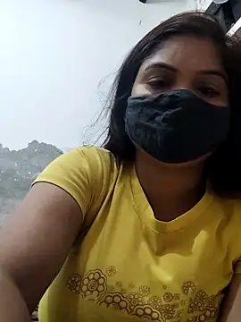 Snapshot of illay_love chatting on May 7, 5:35 am illay love online show from May 7, 5:35 am