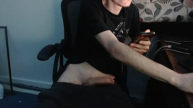 MrKingDick607 online show from April 18, 9:57 am