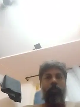 Snapshot of prakmat chatting on July 4, 1:23 am prakmat online show from July 4, 1:23 am