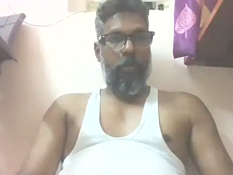Snapshot of prakmat chatting on July 14, 2:23 pm prakmat online show from July 14, 2:23 pm