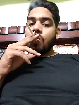 Snapshot of Rajsingh9650 chatting on December 1, 2:11 pm Rajsingh9650 online show from December 1, 2:11 pm