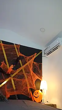 Adel Nesbiit online show from October 29, 7:26 pm