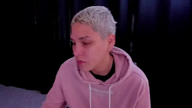 Charlee pink online show from September 20, 3:46 pm