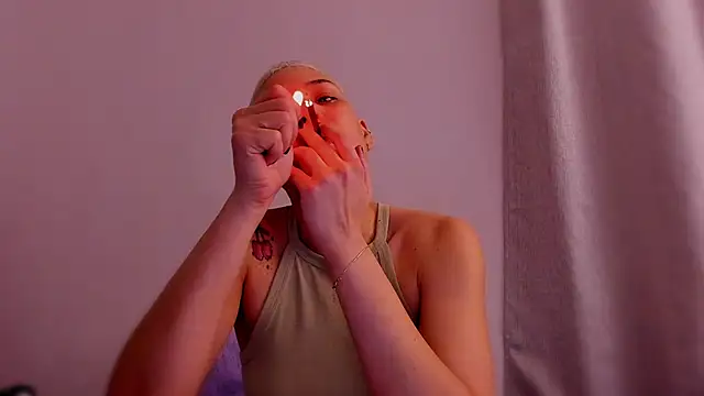 Charlee pink online show from February 17, 2:41 am