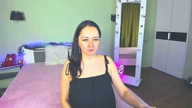 AngellLika online show from December 13, 1:01 pm