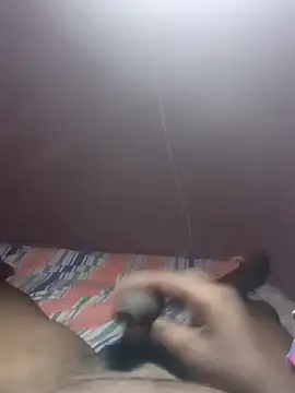 Snapshot of walkollanew99 chatting on February 8, 5:29 am walkollanew99 online show from February 8, 5:29 am