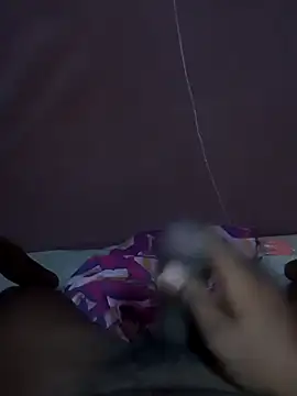 Snapshot of walkollanew99 chatting on February 14, 8:31 am walkollanew99 online show from February 14, 8:31 am